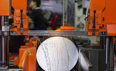 黄陂立式金属带锯床切削出现跑带故障解决方法! 黄陂立式金属带锯床切削出现跑带故障解决方法!